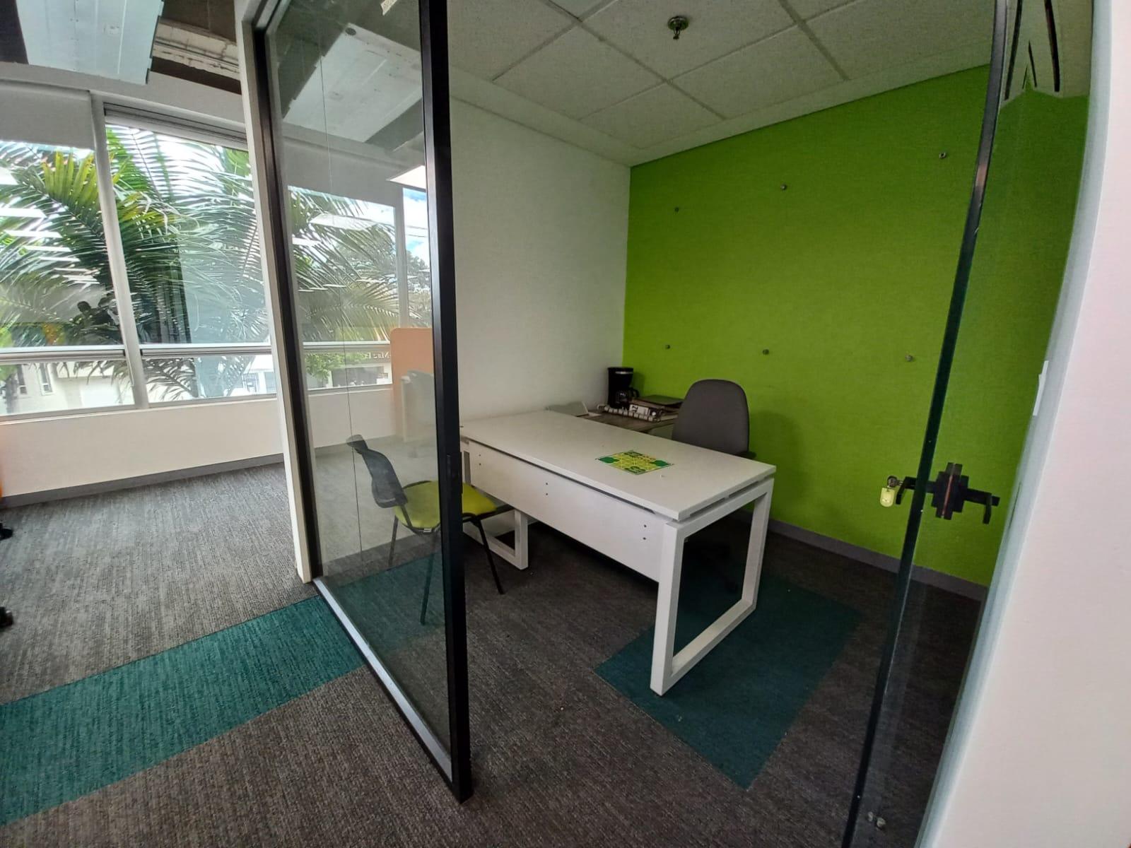 Oficinas en Arriendo, Bogotá,  - Bella Suiza